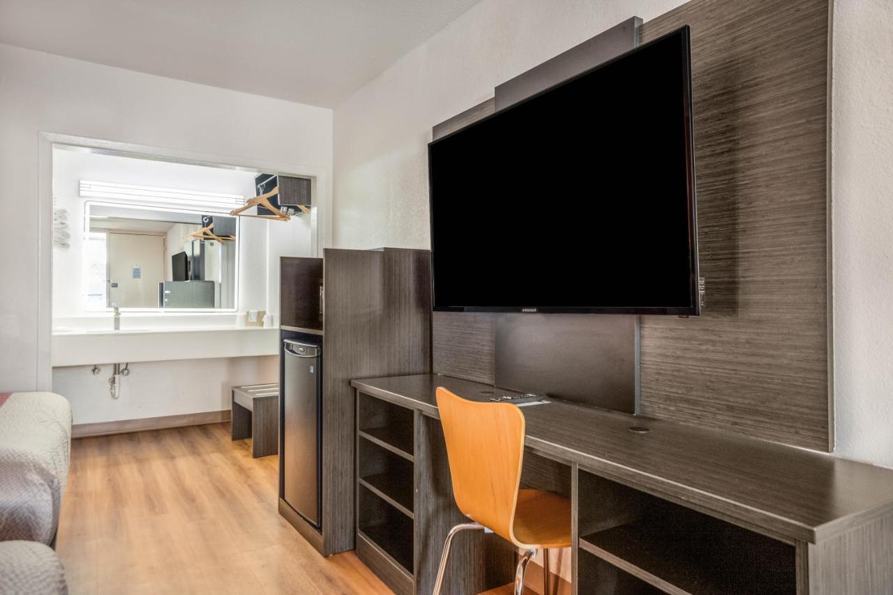 Studio 6 Florence, Sc Екстериор снимка